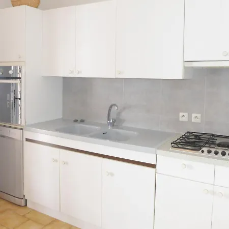 Princesse By Interhome Les Issambres